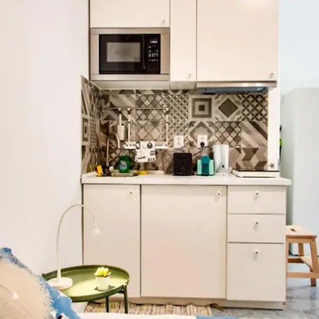 Apartman Campolide Door