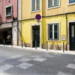 Διαμέρισμα Campolide Door