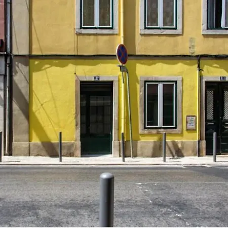 Apartament Campolide Door